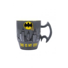 Batman Taza Embossed City Scene